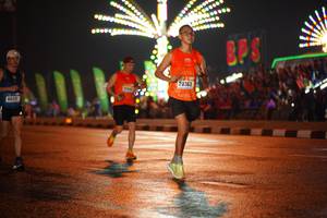 BIB: 20363, 40231
                            <button type="button" onclick="openModal(16195837)" class="btn btn-primary btn-sm float-right btn-popup" data-toggle="modal" data-target=".modal-high-quality">
                        <i class="fas fa-shopping-cart"></i> Add to Cart
                    </button>
                                            <button type="button" onclick="isThisMe(16195837, true)" class="btn btn-success btn-sm float-right btn-popup btn-isme hidden" data-toggle="tooltip" data-placement="bottom" title="นี่คือรูปของคุณใช่ไหม คลิกที่นี่เพื่อเอาเข้าอัลบั้ม">
                        <i class="fas fa-plus"></i> Add to album
                    </button>
                    <button type="button" onclick="isThisMe(16195837, false)" class="btn btn-warning btn-sm float-right btn-popup btn-isnotme hidden">
                        <i class="fas fa-ban"></i> Remove from album
                    </button>